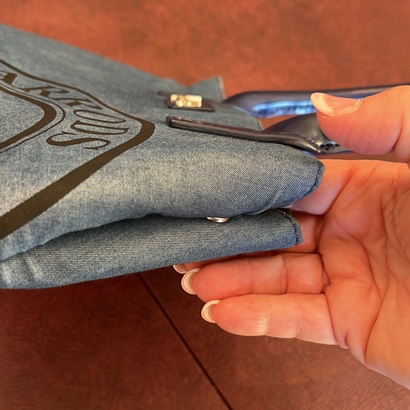 Harrods purse with short handles - Picture 5 of 5